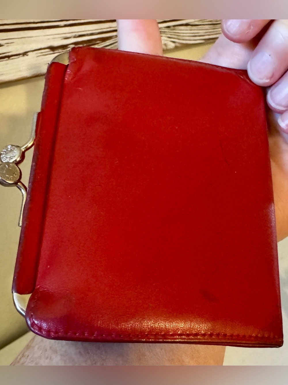 Celine rare Vintage Red Leather Kiss-Lock Wallet coin-purse luxury charming - Picture 3 of 16
